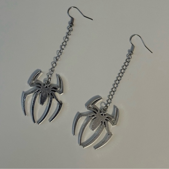 Spider Charm Earrings and Sword Earrings Set Silver Goth Punk Jewelry Unisex New - Picture 4 of 4